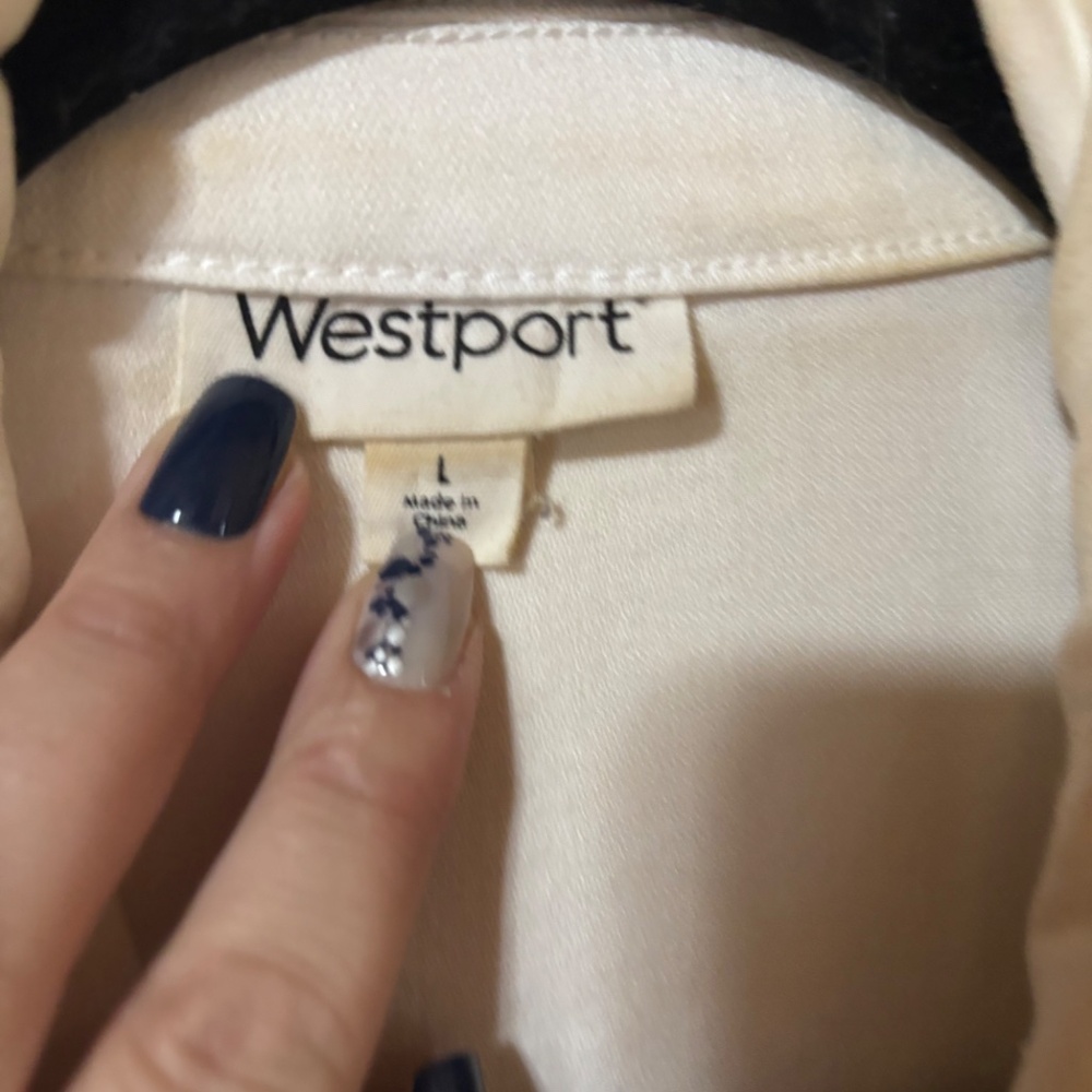 2 light jackets - Picture 2 of 5